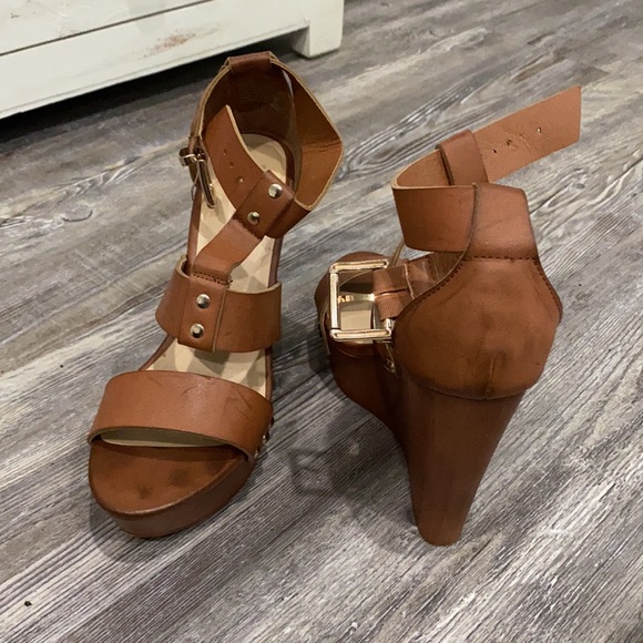 Wedges - Picture 2 of 3